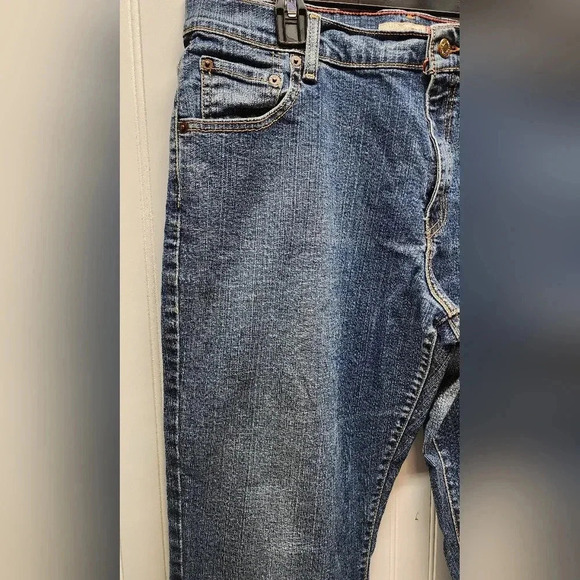 Levi's Relaxed Bootcut 550 16 S Medium Wash Good Condition - Picture 10 of 16